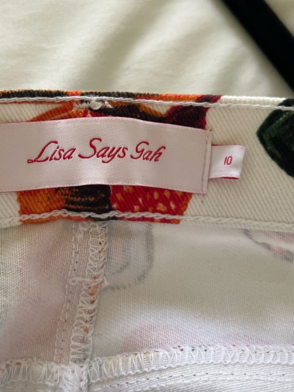 Lisa Says Gah Italian Summer Robyn Jean NWT Size 10 - Picture 6 of 7